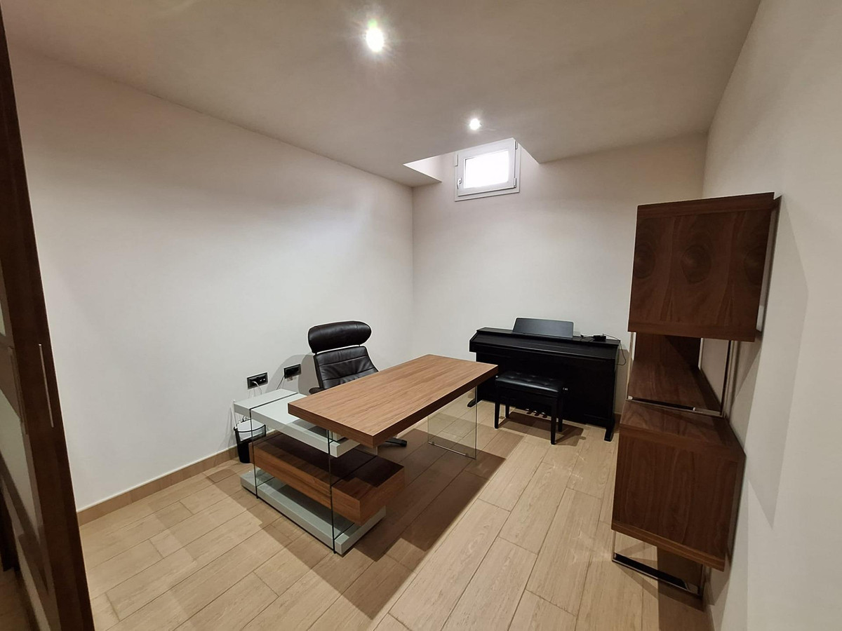 2 Bed Townhouse for sale in Torrevieja Costa Blanca, Alicante, Spain