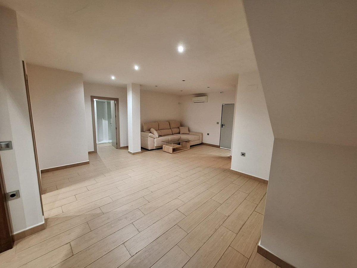 2 Bed Townhouse for sale in Torrevieja Costa Blanca, Alicante, Spain