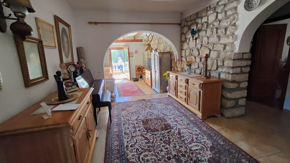 5 Bed Townhouse for sale in Moraira Costa Blanca, Alicante, Spain
