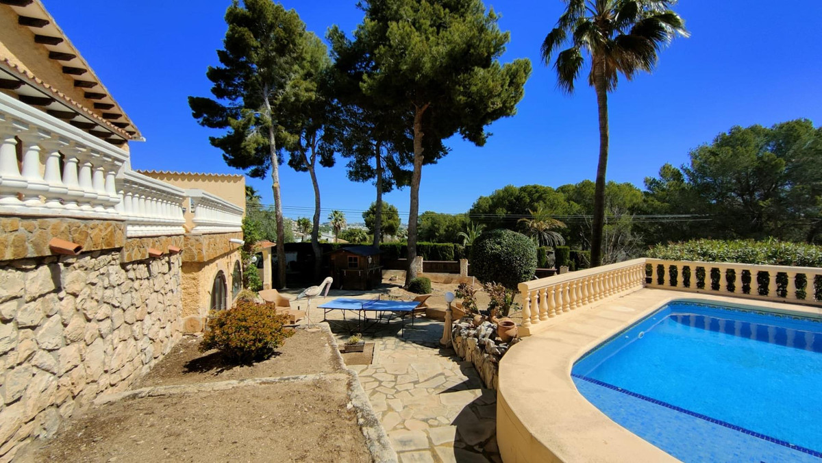 5 Bed Townhouse for sale in Moraira Costa Blanca, Alicante, Spain