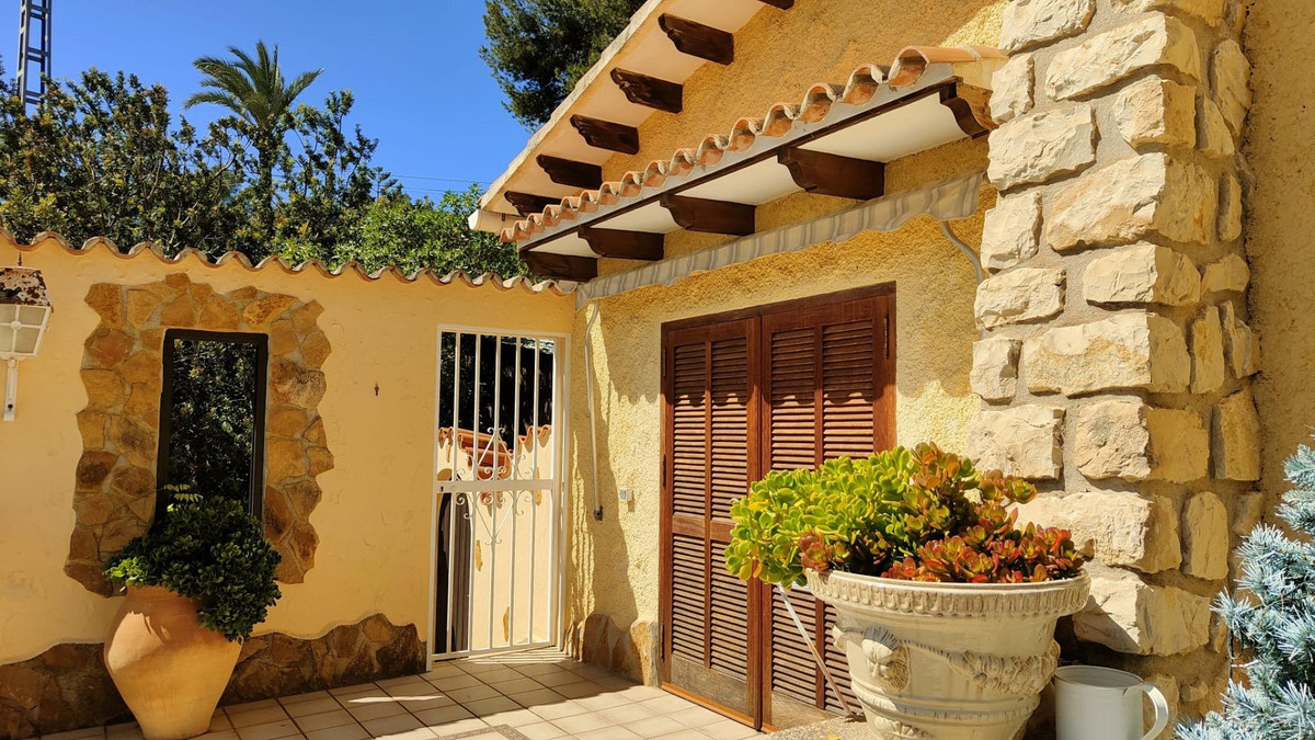 5 Bed Townhouse for sale in Moraira Costa Blanca, Alicante, Spain