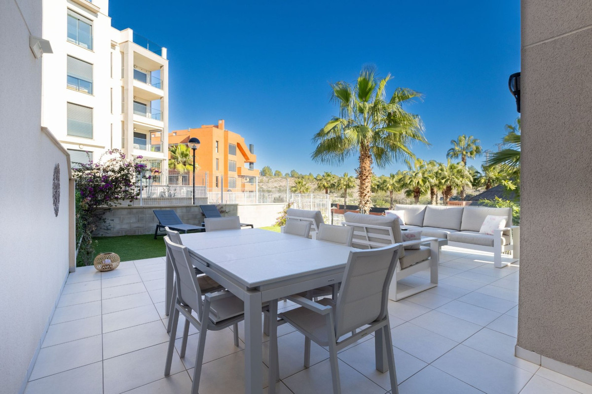 Se vende Apartamento Planta Baja de 2 dormitorios en Costa Blanca, Alicante, España