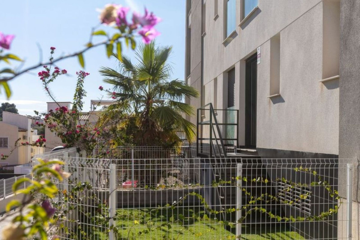 Se vende Apartamento Planta Baja de 2 dormitorios en Costa Blanca, Alicante, España