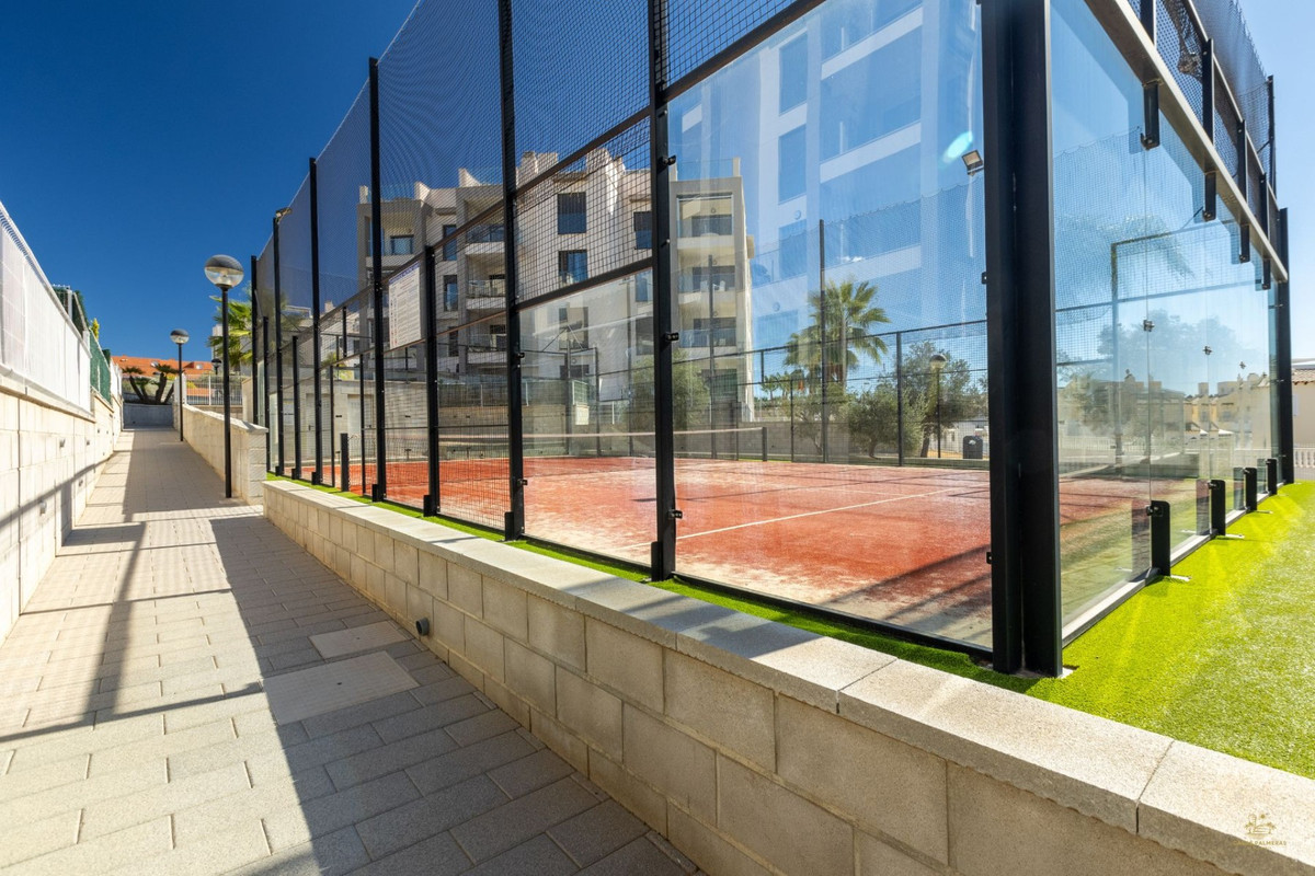 Se vende Apartamento Planta Baja de 2 dormitorios en Costa Blanca, Alicante, España