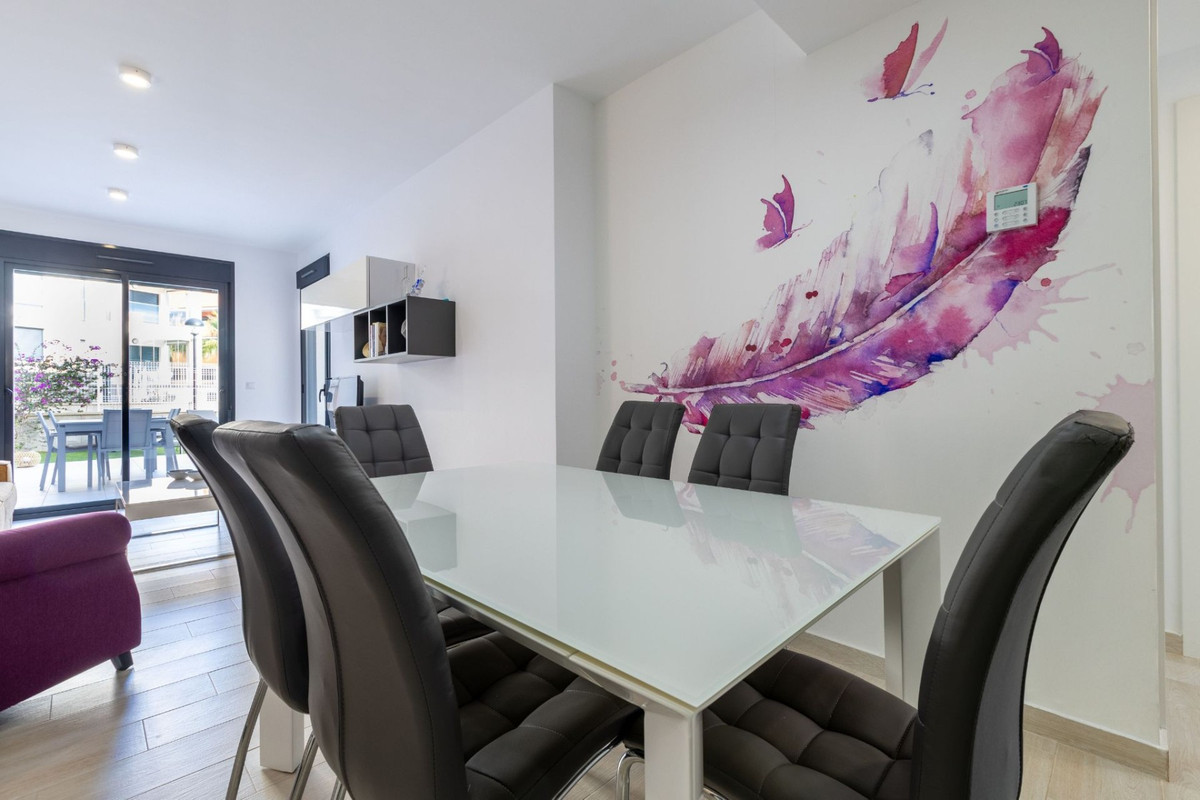 Se vende Apartamento Planta Baja de 2 dormitorios en Costa Blanca, Alicante, España