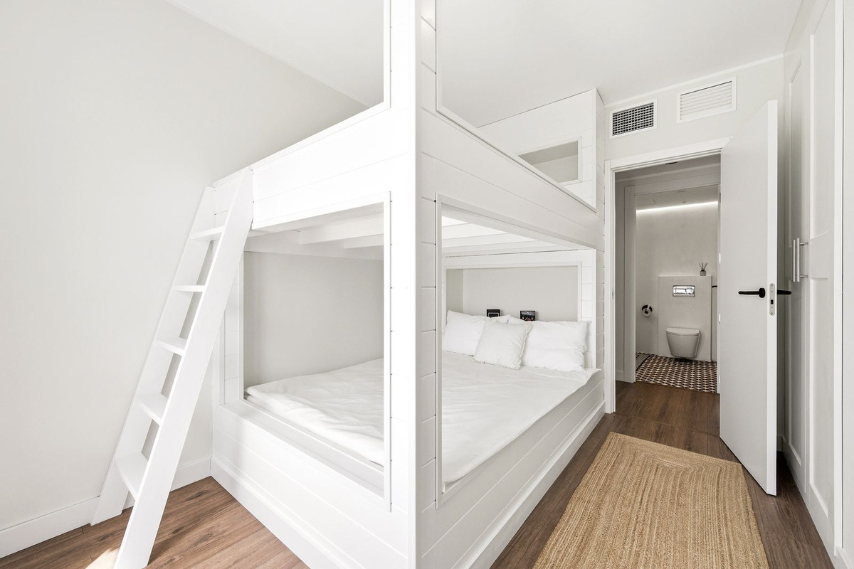 3 Bed Apartment for sale in Torrequebrada Costa Del Sol, Málaga, Spain