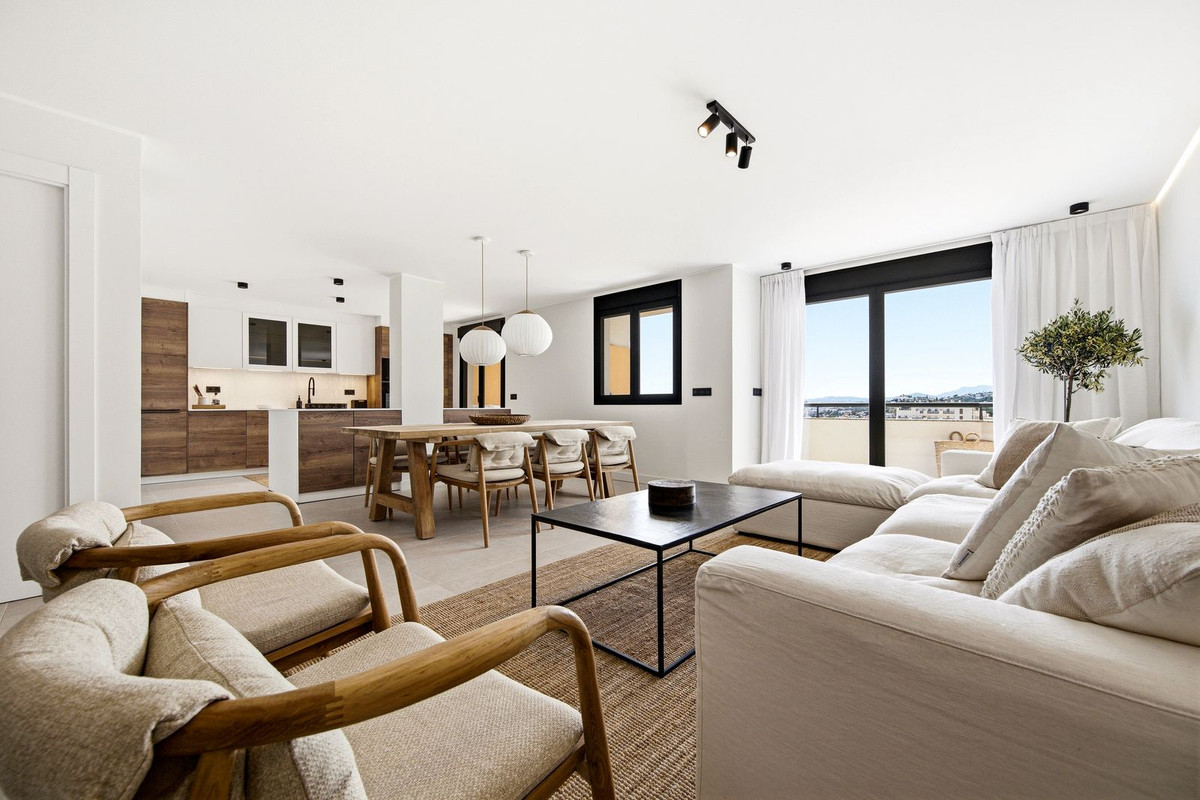 3 Bed Apartment for sale in Torrequebrada Costa Del Sol, Málaga, Spain