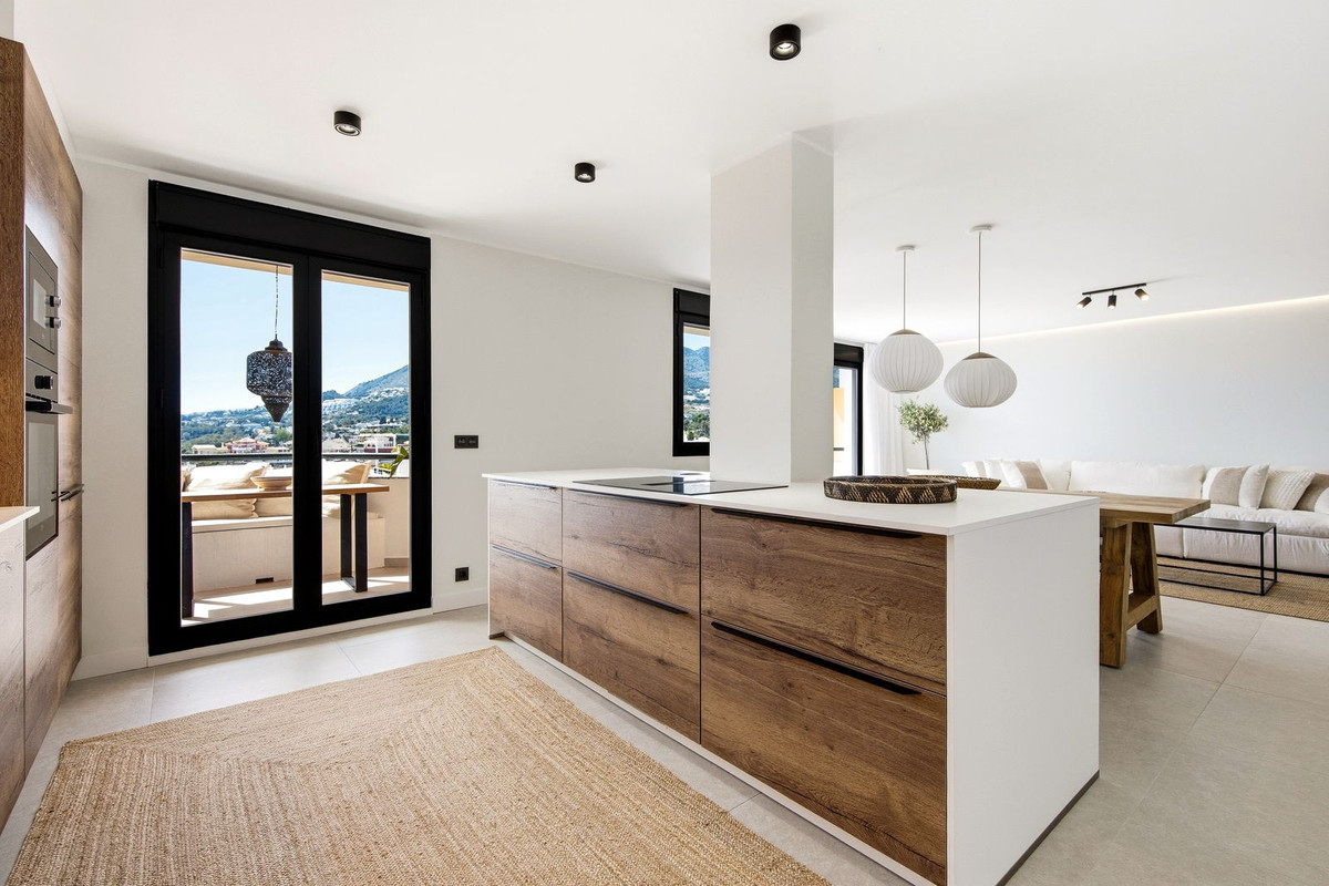 3 Bed Apartment for sale in Torrequebrada Costa Del Sol, Málaga, Spain