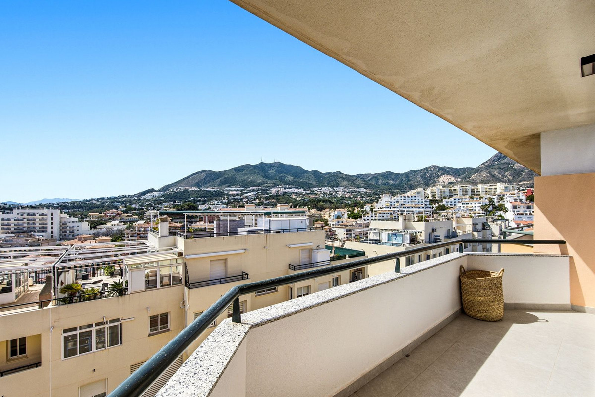 3 Bed Apartment for sale in Torrequebrada Costa Del Sol, Málaga, Spain
