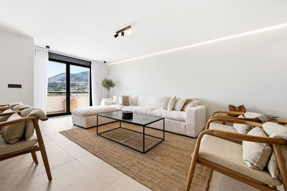 3 Bed Apartment for sale in Torrequebrada Costa Del Sol, Málaga, Spain