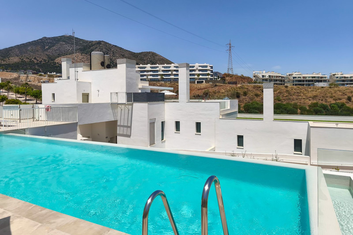 2 Bed Apartment for sale in Higueron Costa Del Sol, Málaga, Spain