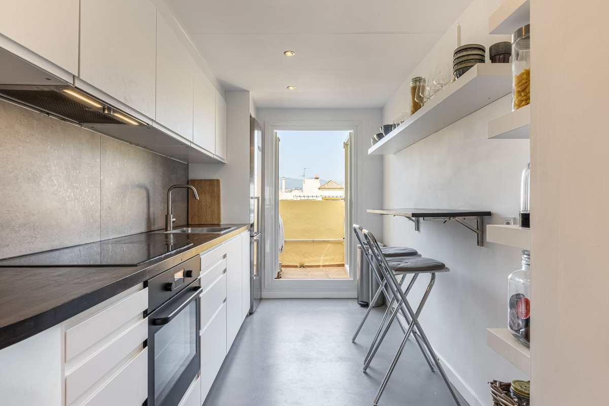 Se vende Apartamento en Planta Última de 2 dormitorios en Costa Del Sol, Málaga, España
