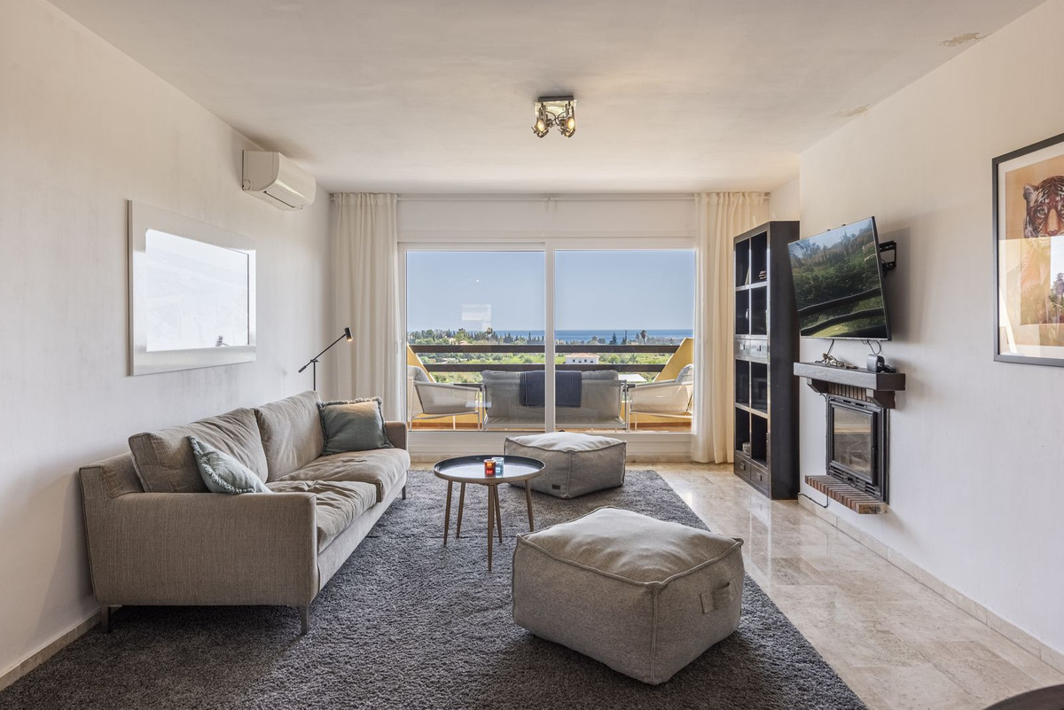 Se vende Apartamento en Planta Última de 2 dormitorios en Costa Del Sol, Málaga, España
