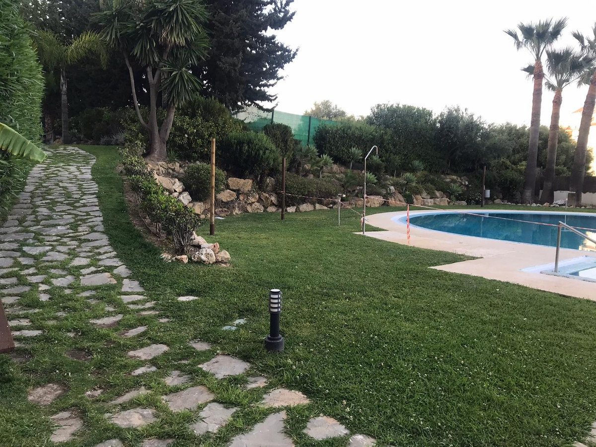 Se vende Apartamento Planta Media de 3 dormitorios en Costa Del Sol, Málaga, España