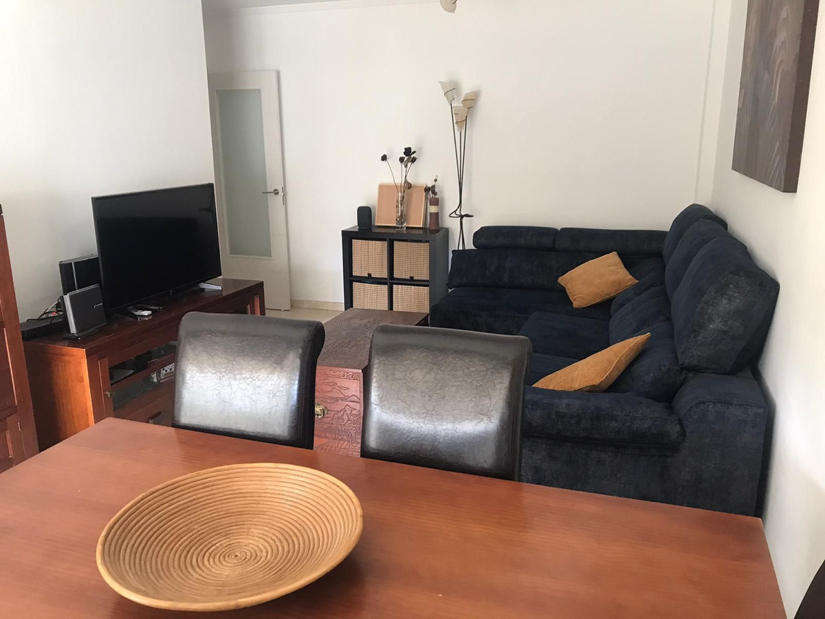 Se vende Apartamento Planta Media de 3 dormitorios en Costa Del Sol, Málaga, España