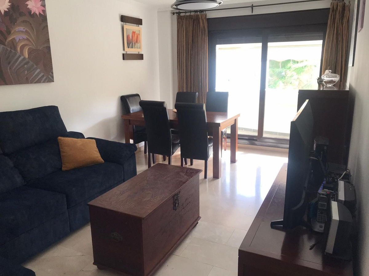 Se vende Apartamento Planta Media de 3 dormitorios en Costa Del Sol, Málaga, España