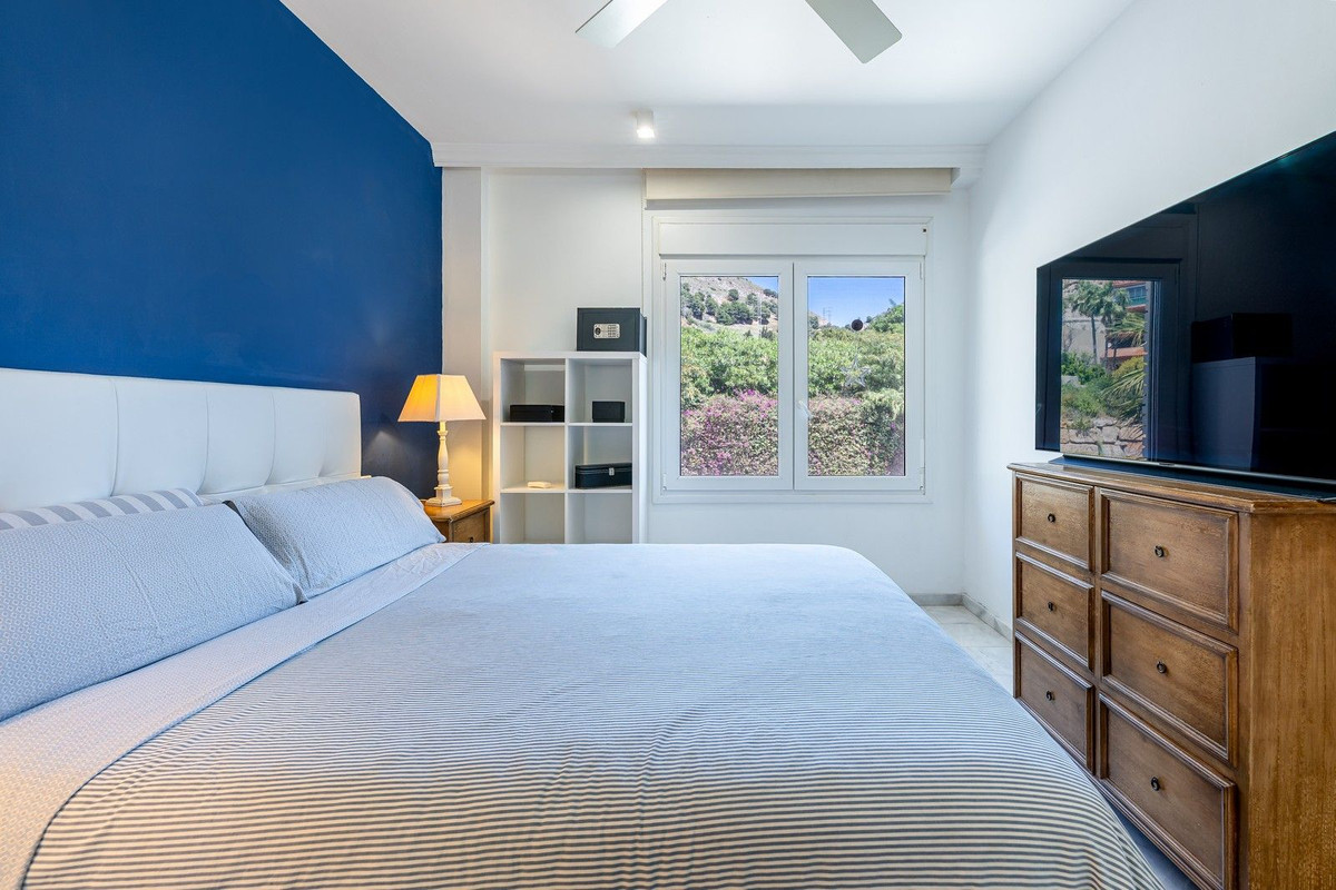 5 Bed Townhouse for sale in La Capellania Costa Del Sol, Málaga, Spain