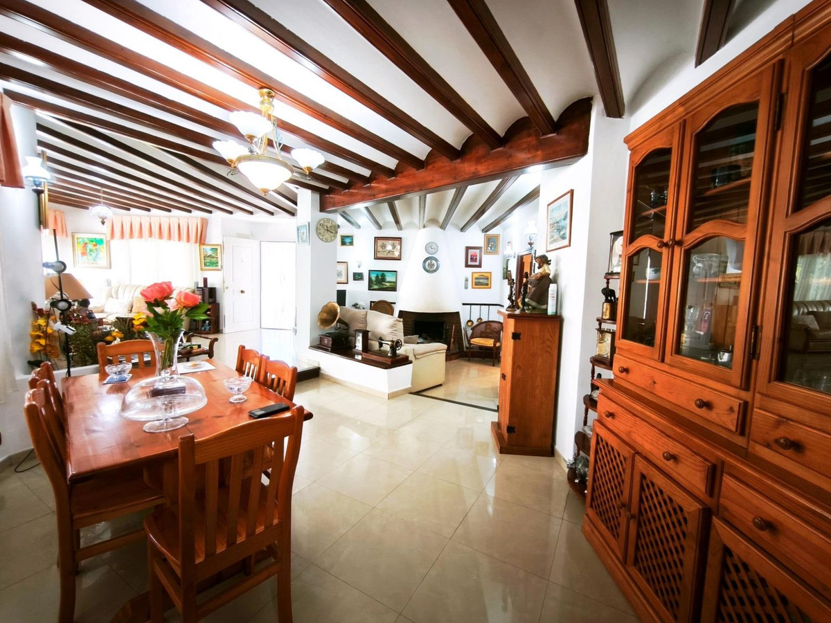 Se vende Villa - Chalet de 4 dormitorios en Costa Calida, Murcia, España