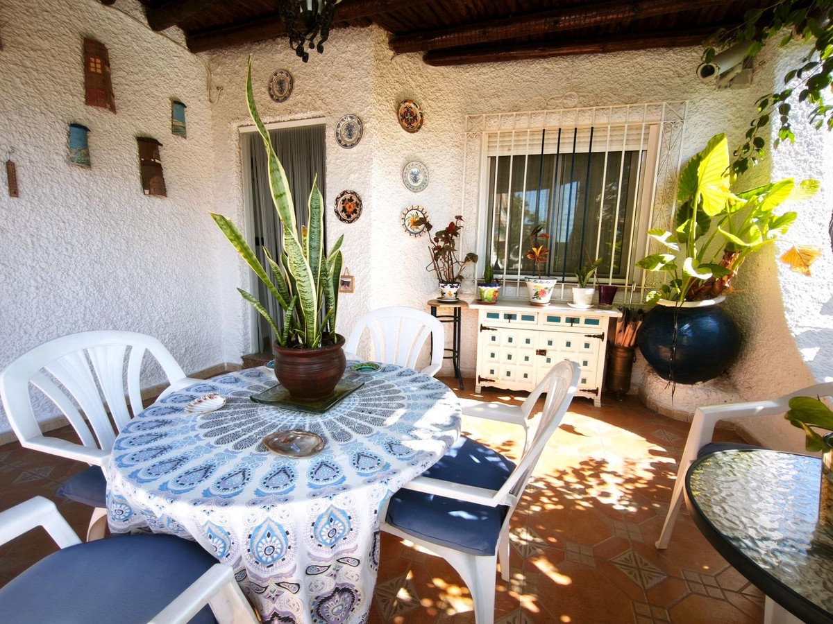 Se vende Villa - Chalet de 4 dormitorios en Costa Calida, Murcia, España