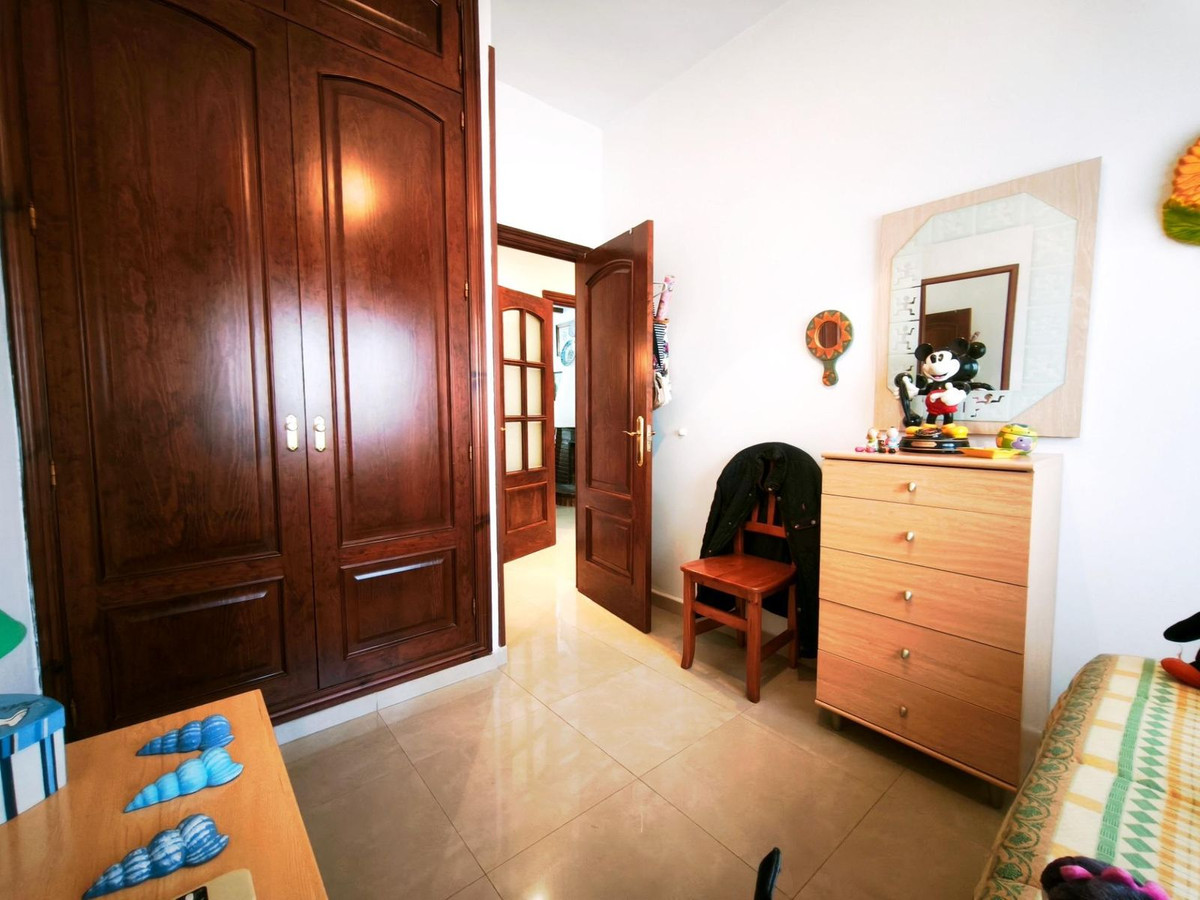 Se vende Villa - Chalet de 4 dormitorios en Costa Calida, Murcia, España