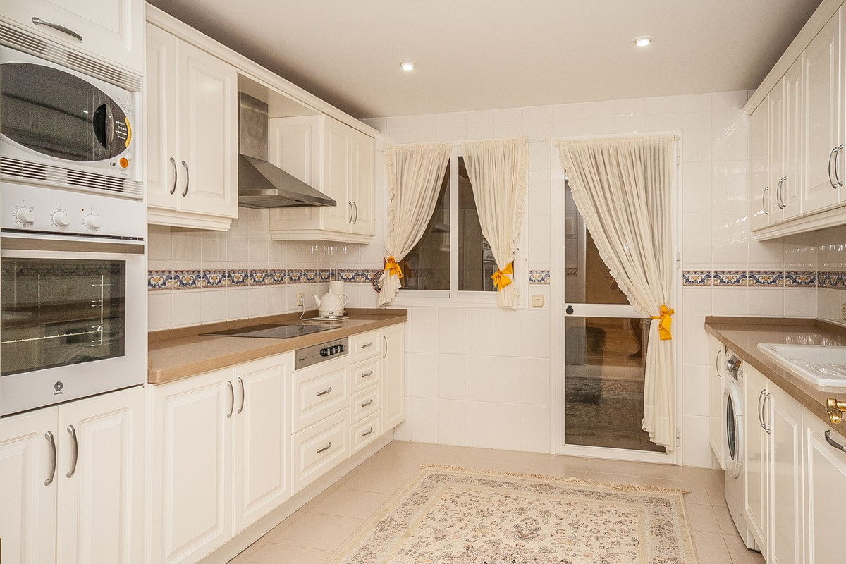 Se vende Apartamento Planta Baja de 2 dormitorios en Costa Del Sol, Málaga, España