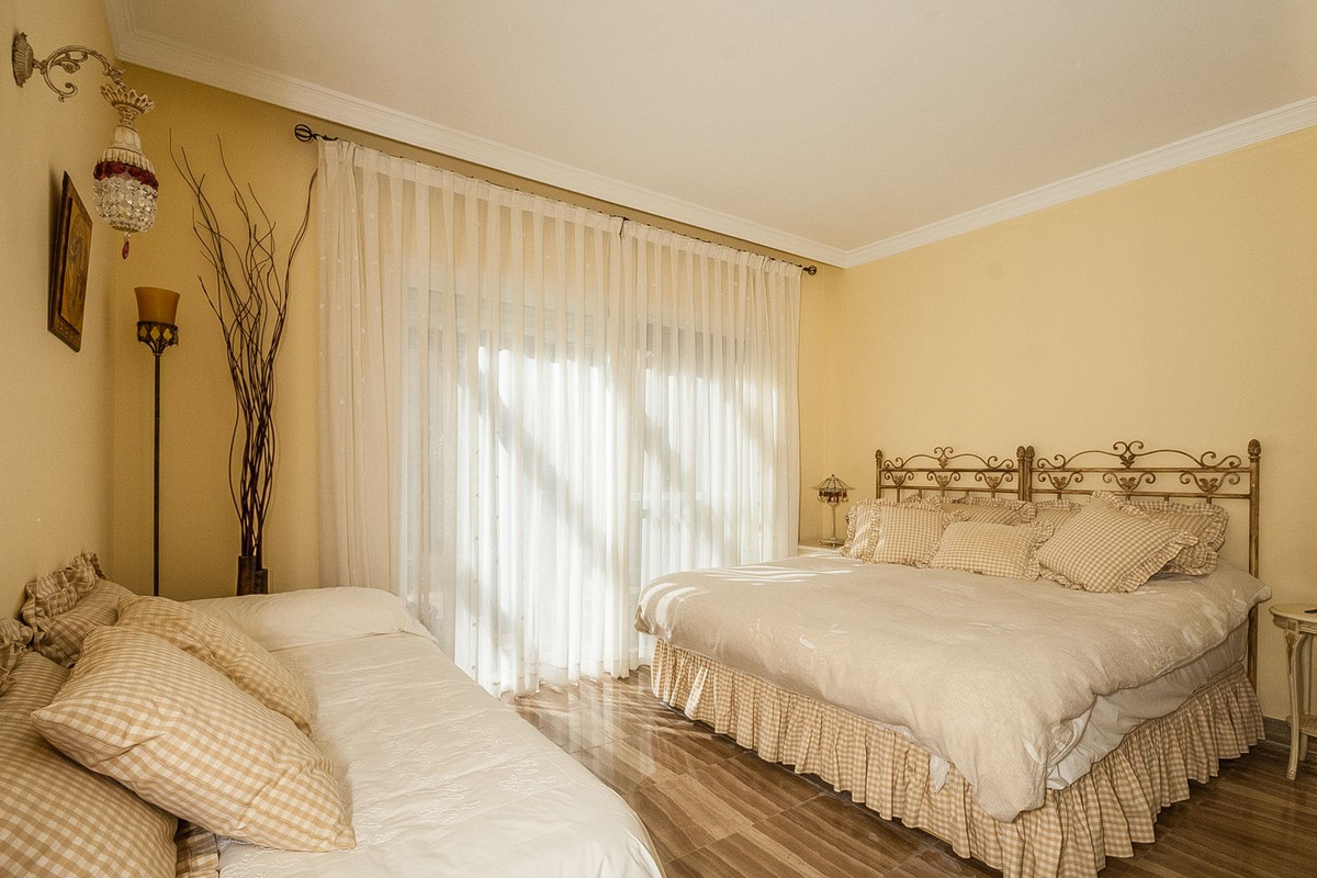 Se vende Apartamento Planta Baja de 2 dormitorios en Costa Del Sol, Málaga, España