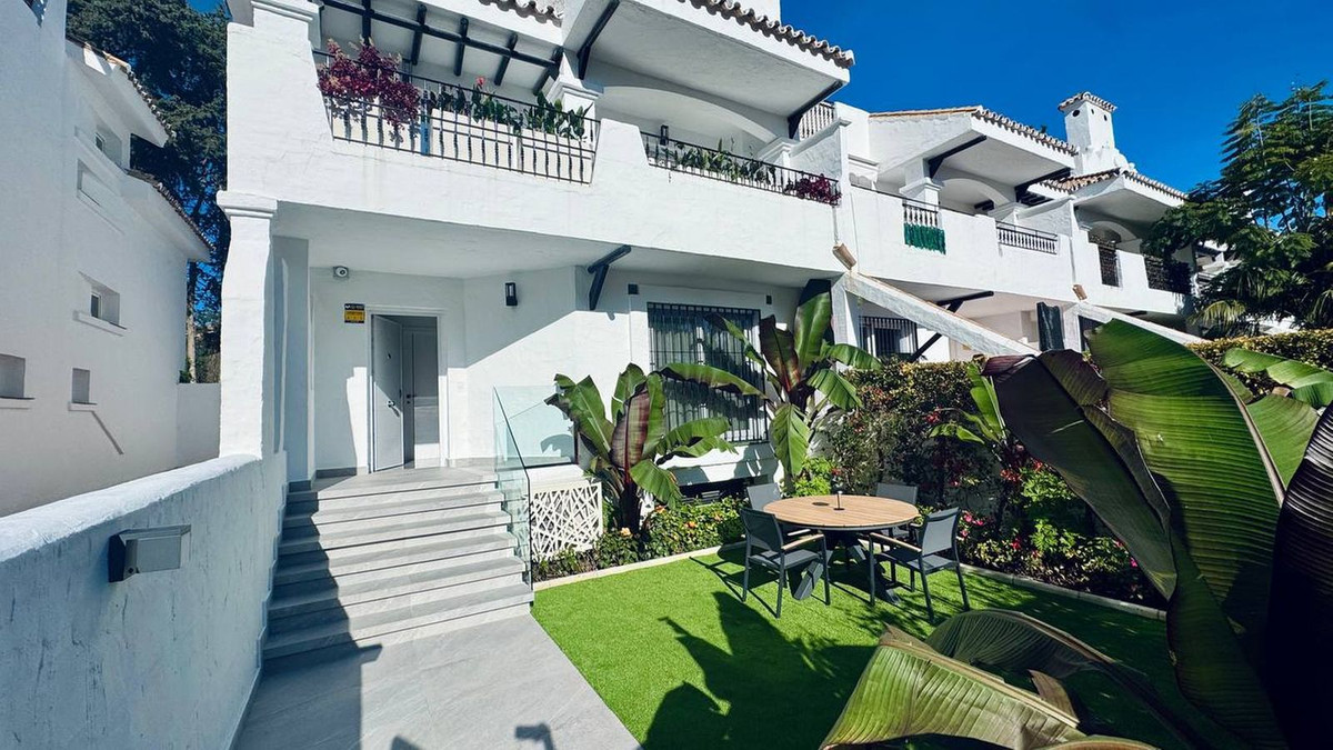 Se vende Adosada de 3 dormitorios en Costa Del Sol, Málaga, España