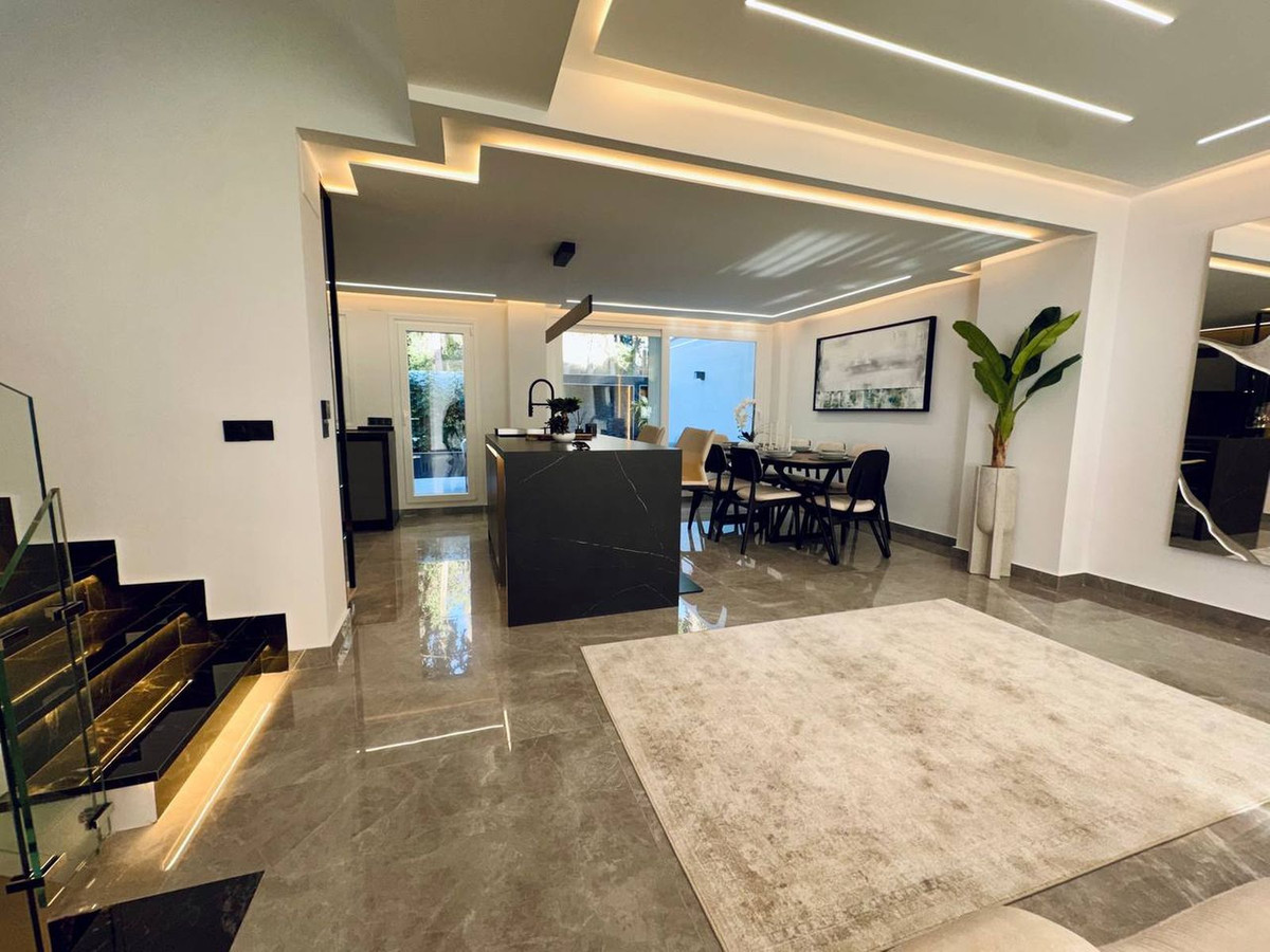 Se vende Adosada de 3 dormitorios en Costa Del Sol, Málaga, España