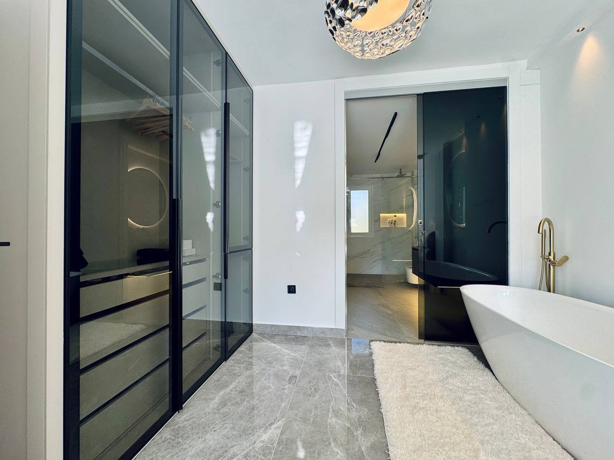Se vende Adosada de 3 dormitorios en Costa Del Sol, Málaga, España