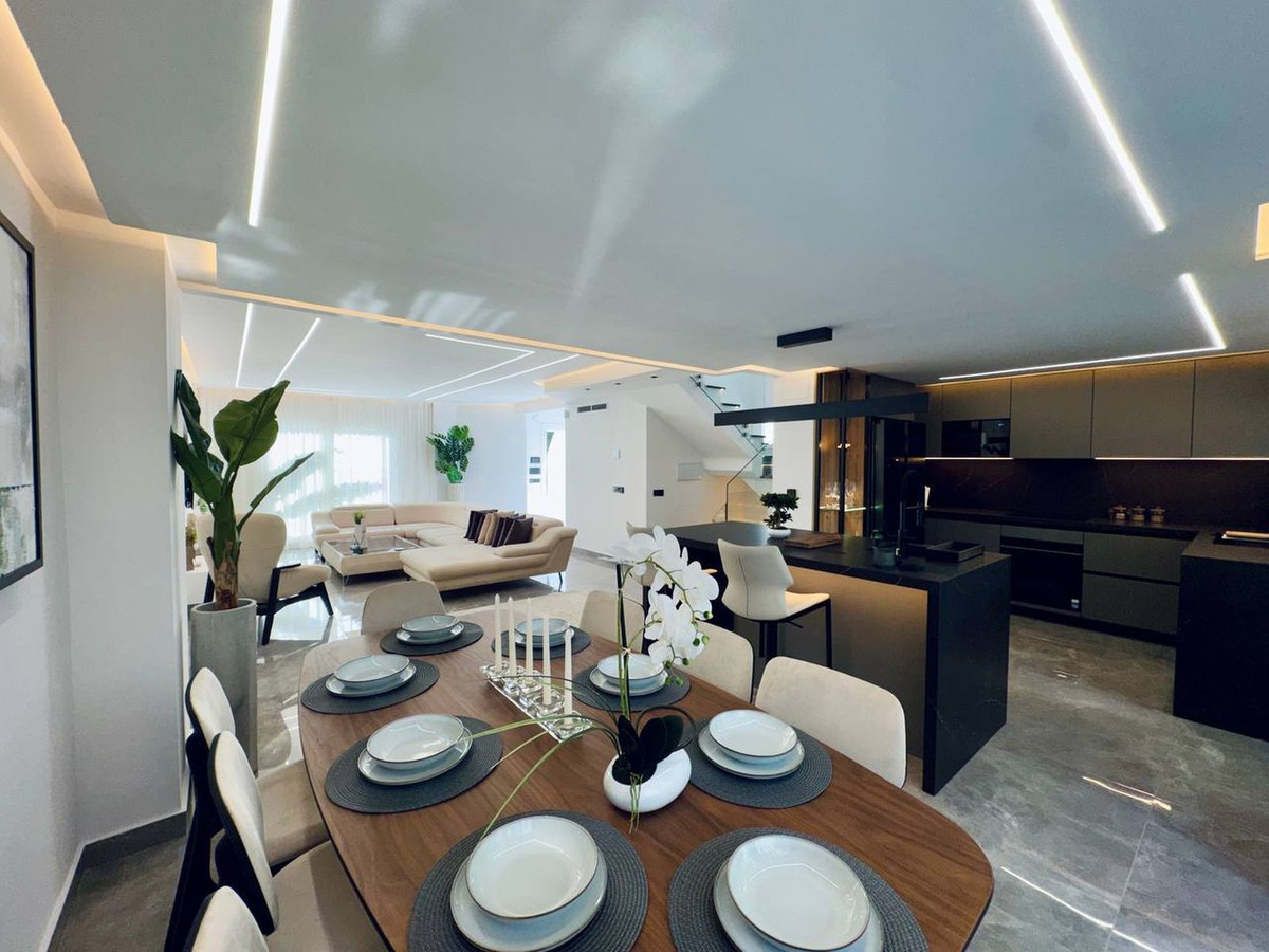 Se vende Adosada de 3 dormitorios en Costa Del Sol, Málaga, España