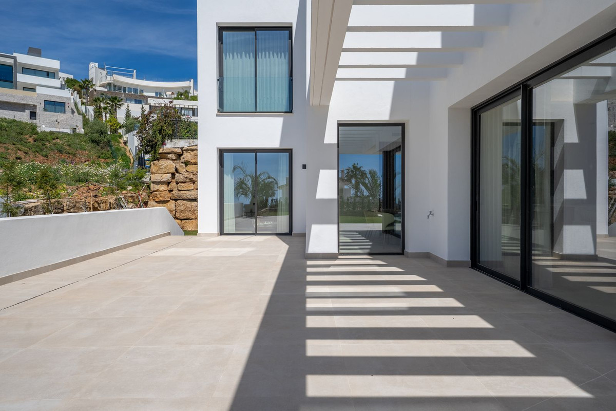 Se vende Villa - Chalet de 4 dormitorios en Costa Del Sol, Málaga, España