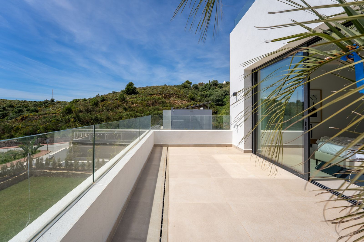 Se vende Villa - Chalet de 4 dormitorios en Costa Del Sol, Málaga, España