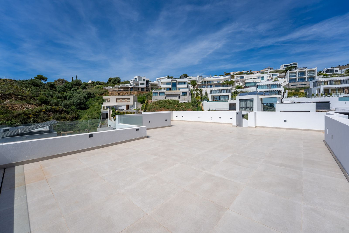 Se vende Villa - Chalet de 4 dormitorios en Costa Del Sol, Málaga, España
