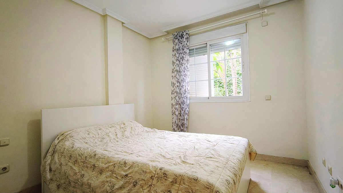 1 Bed Apartment for sale in Marbella Costa Del Sol, Málaga, Spain
