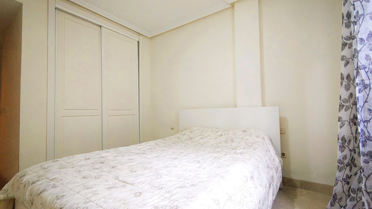 1 Bed Apartment for sale in Marbella Costa Del Sol, Málaga, Spain