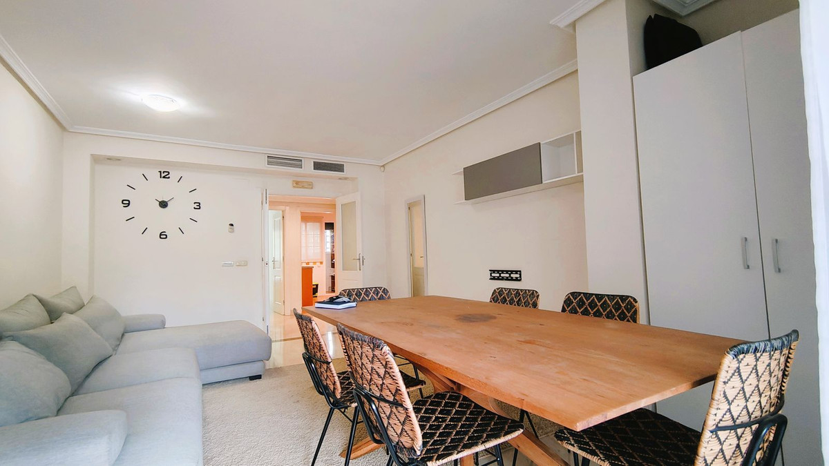 1 Bed Apartment for sale in Marbella Costa Del Sol, Málaga, Spain