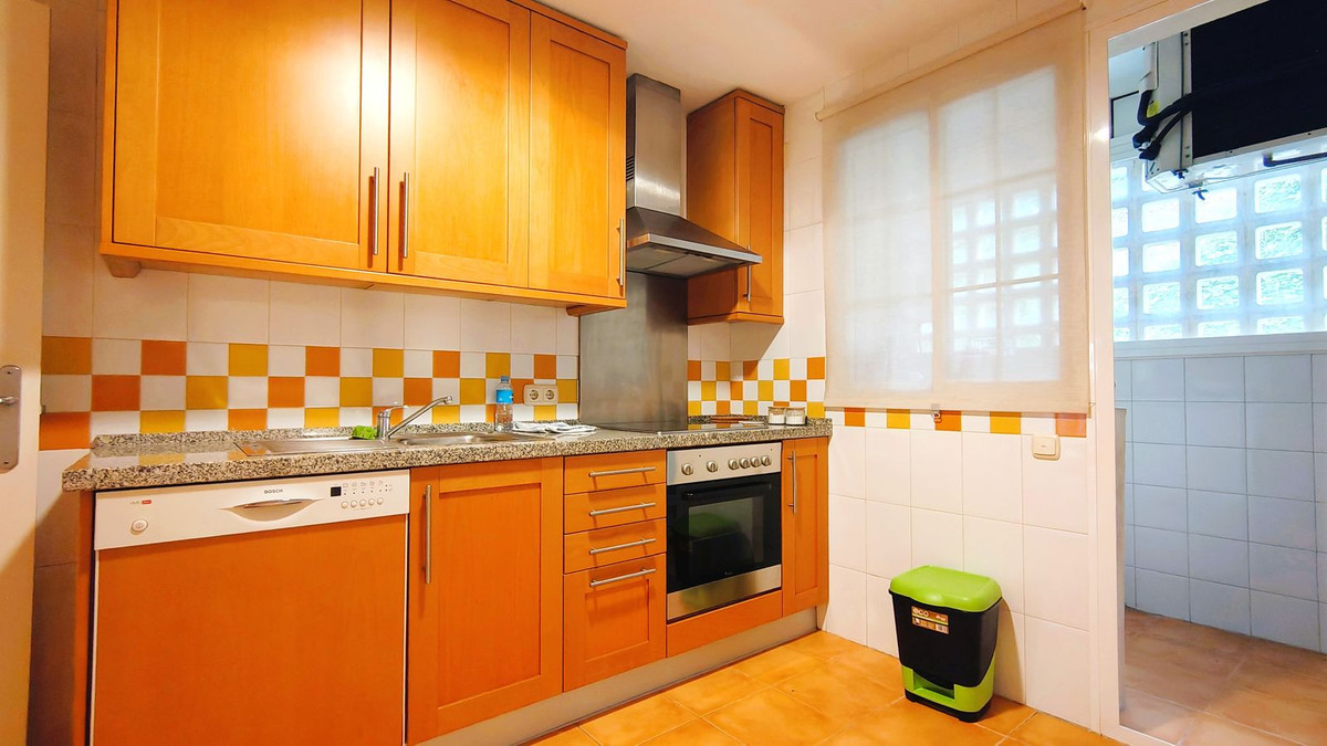 1 Bed Apartment for sale in Marbella Costa Del Sol, Málaga, Spain