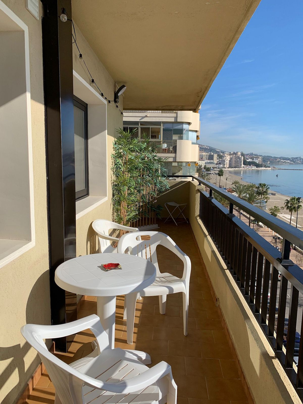 2 Bed Apartment for sale in Fuengirola Costa Del Sol, Málaga, Spain