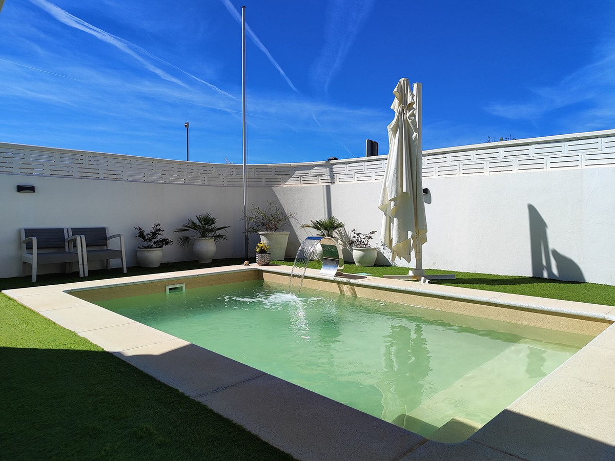 4 Bed Townhouse for sale in Mijas Costa Del Sol, Málaga, Spain