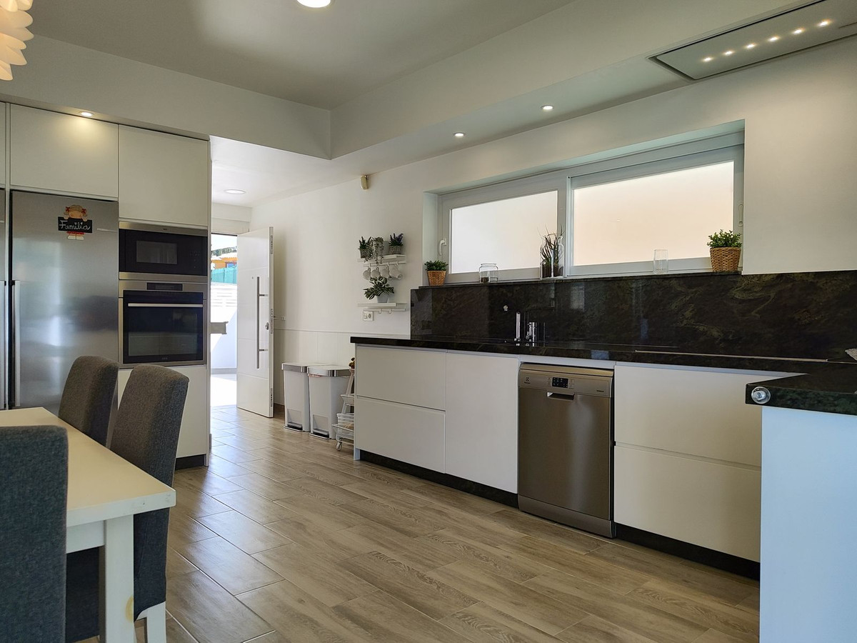 4 Bed Townhouse for sale in Mijas Costa Del Sol, Málaga, Spain