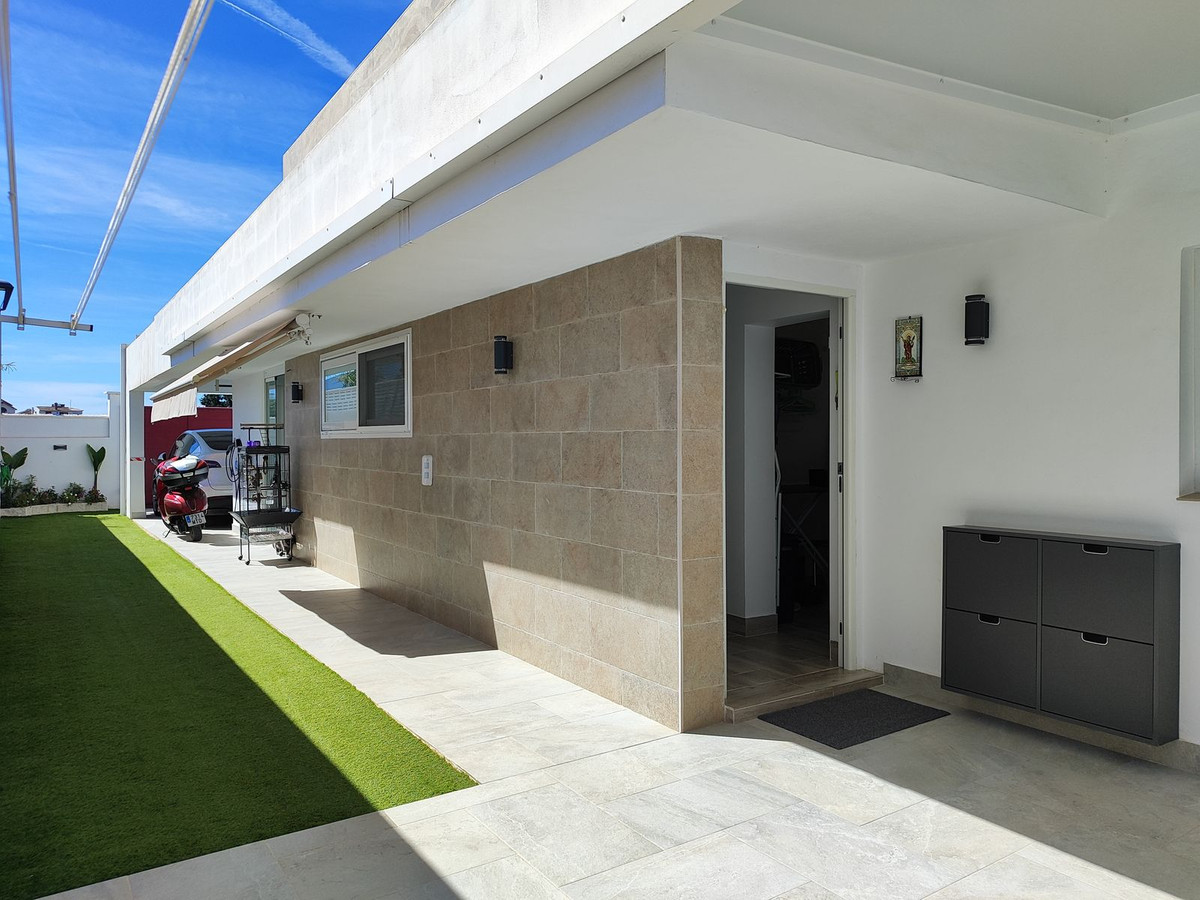 4 Bed Townhouse for sale in Mijas Costa Del Sol, Málaga, Spain