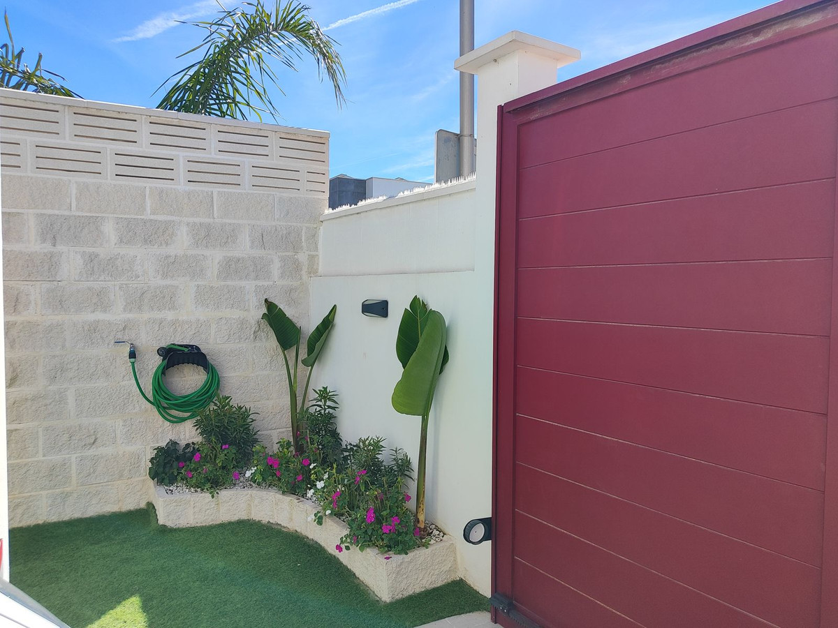 4 Bed Townhouse for sale in Mijas Costa Del Sol, Málaga, Spain