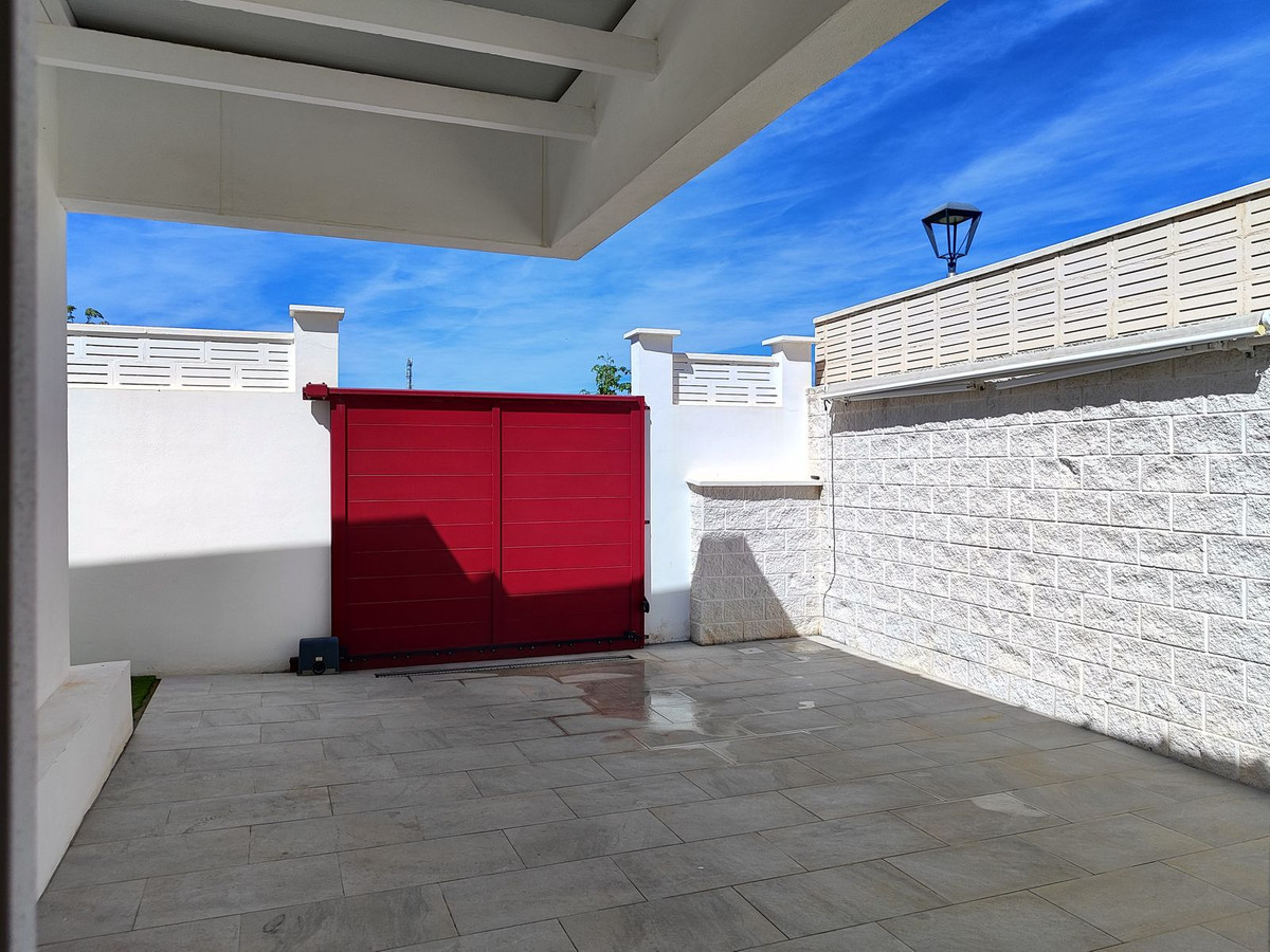 4 Bed Townhouse for sale in Mijas Costa Del Sol, Málaga, Spain