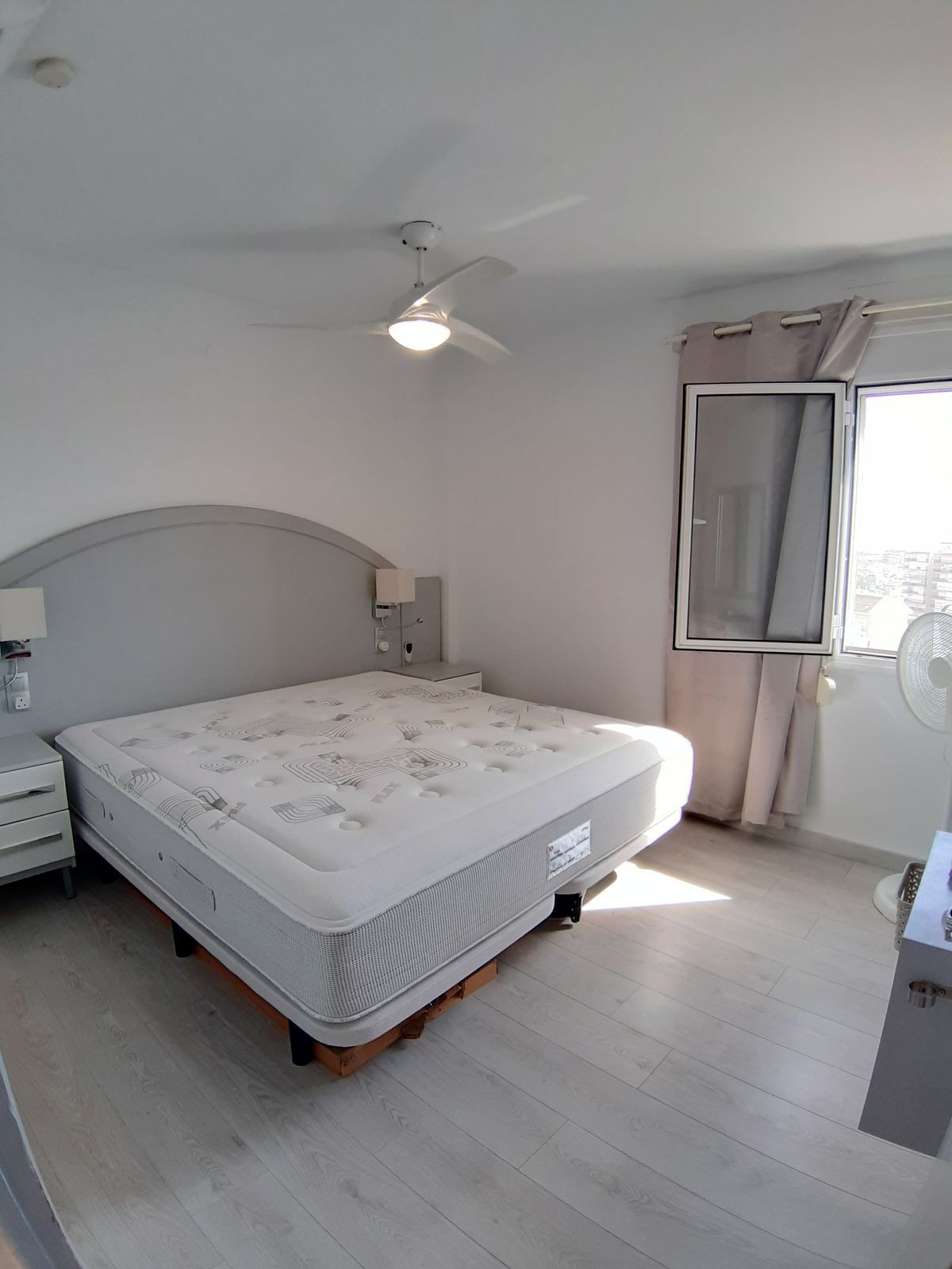 2 Bed Apartment for sale in Fuengirola Costa Del Sol, Málaga, Spain