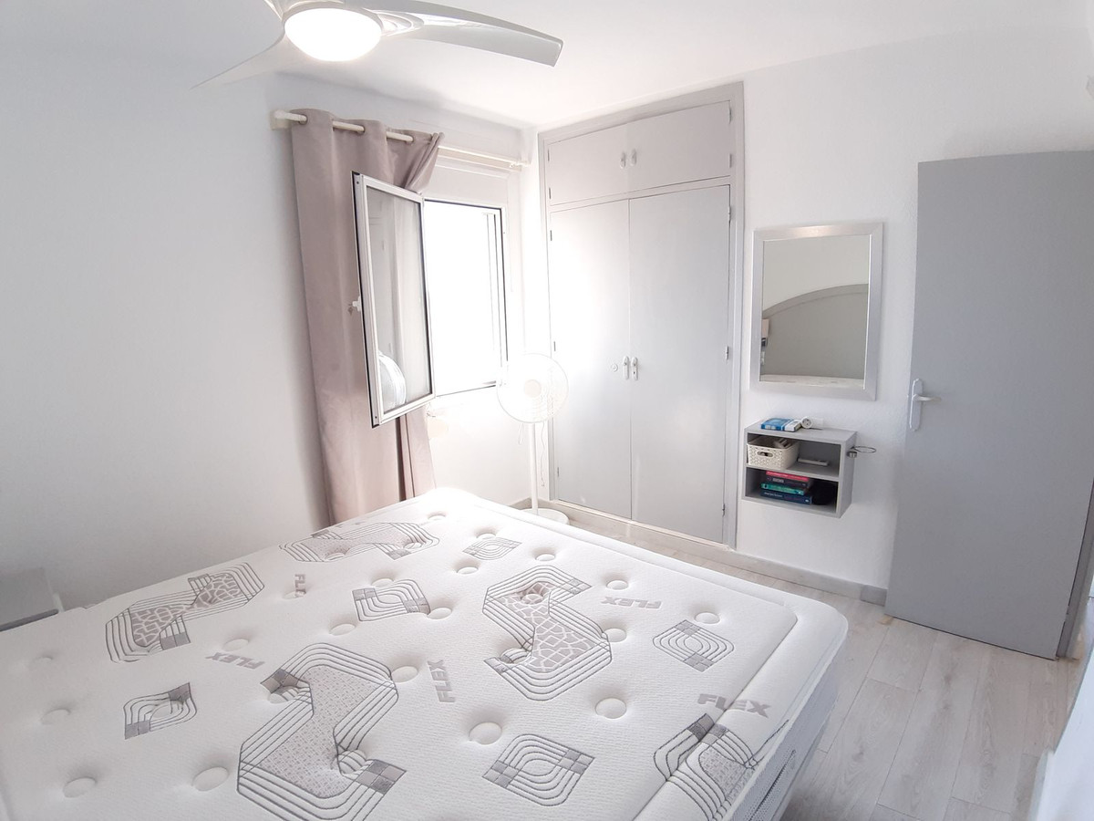 2 Bed Apartment for sale in Fuengirola Costa Del Sol, Málaga, Spain
