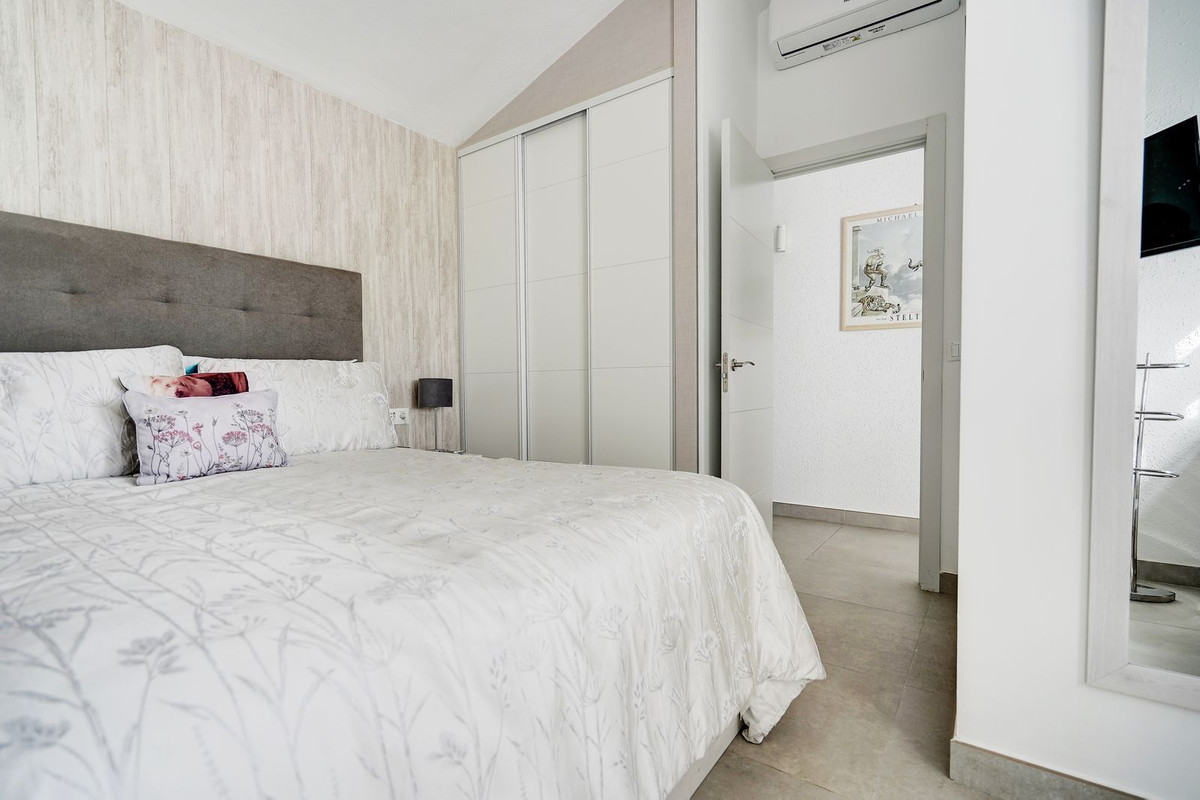 3 Bed Townhouse for sale in Las Chapas Costa Del Sol, Málaga, Spain