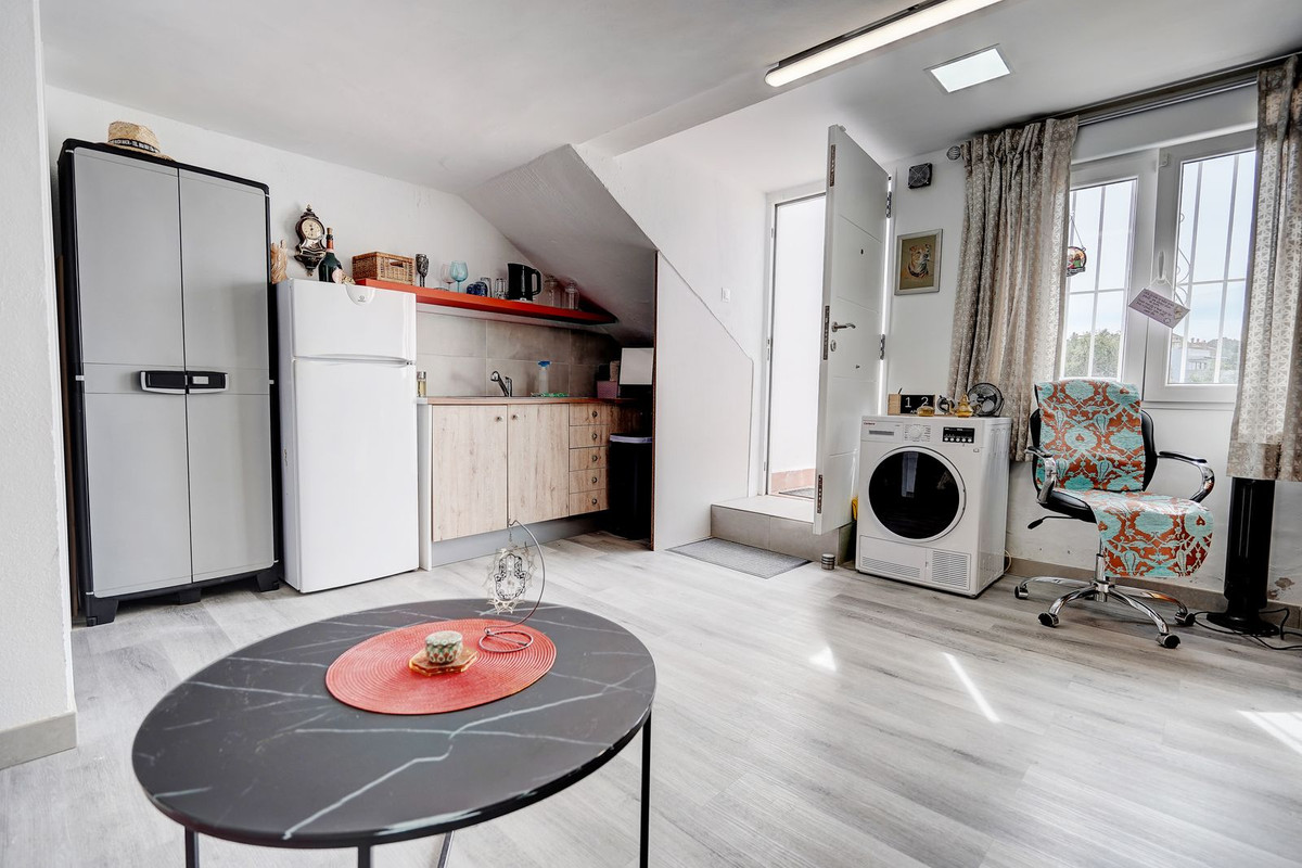 3 Bed Townhouse for sale in Las Chapas Costa Del Sol, Málaga, Spain