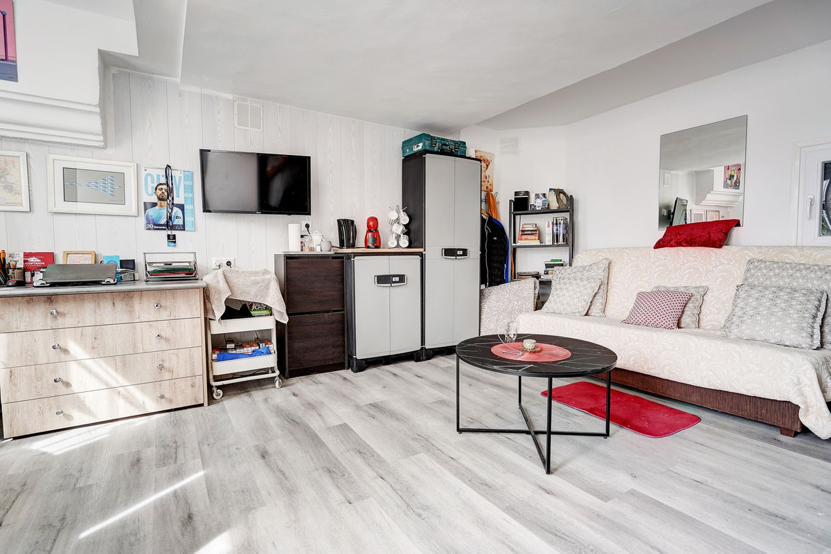3 Bed Townhouse for sale in Las Chapas Costa Del Sol, Málaga, Spain