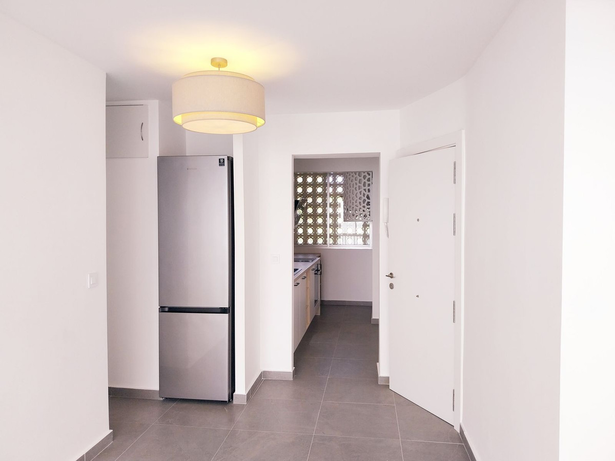 3 Bed Apartment for sale in Calahonda Costa Del Sol, Málaga, Spain