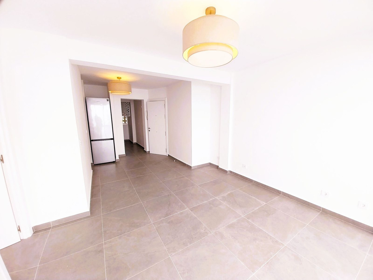 3 Bed Apartment for sale in Calahonda Costa Del Sol, Málaga, Spain